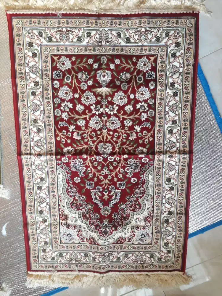 Sajadah buatan Saudi Arabia