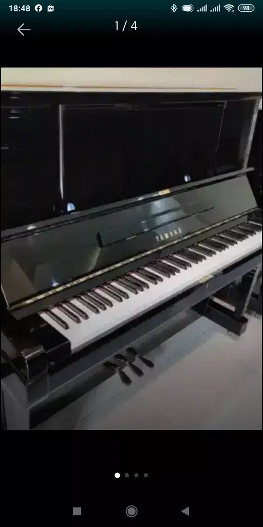 Piano yamaha ux3 gold plate like new