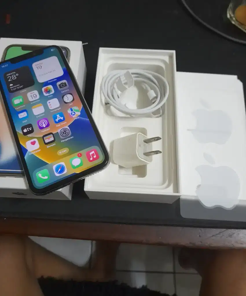 Iphone x 256gb ex inter fullset original ada minus dibaca !!!