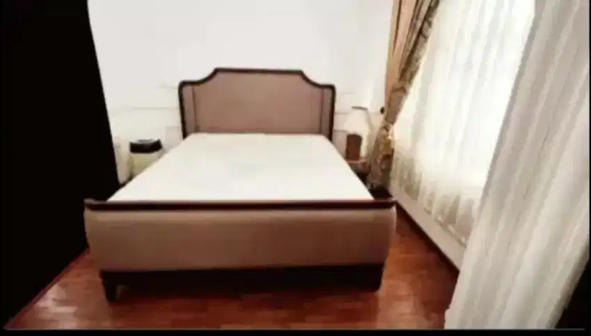 Springbed Ashley, Dipan Informa