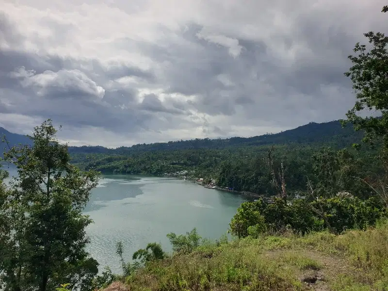 TANAH KEBUN VIEW PANTAI DI WISATA AIR PANAS DANAU RANAU OKU SELATAN