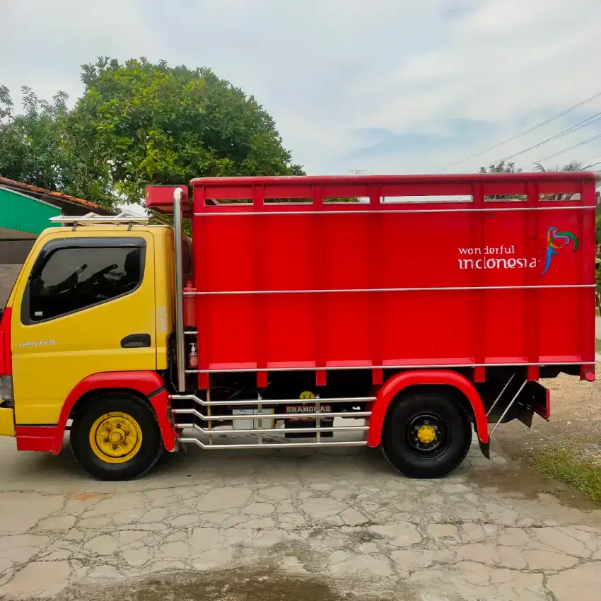 Dijual truk engkel canter