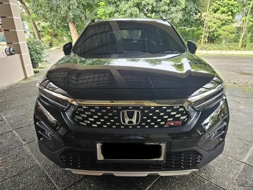 Dijual Honda WRV 1.5 RS CVT AT tahun 2023. Nego