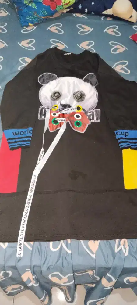 Sweater Termal hi Tech merk Yaku