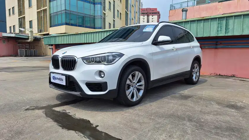 Pajak Panjang - BMW X1 1.5 sDrive18i Bensin-AT 2018