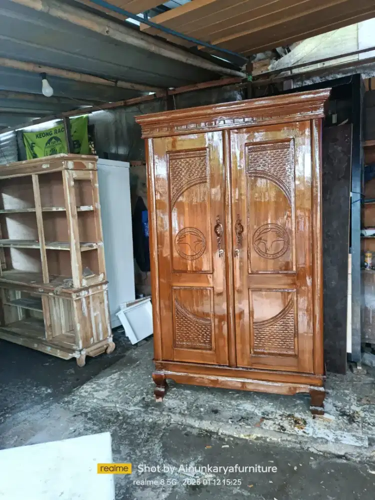 Lemari pakaian 2pintu jati