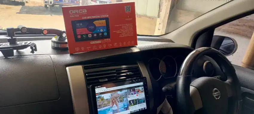 Pemasangan head unit android orca 9 inc di grand Livina