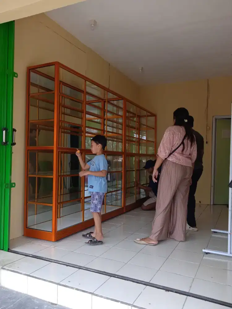 Etalase Etalase ( Baru )