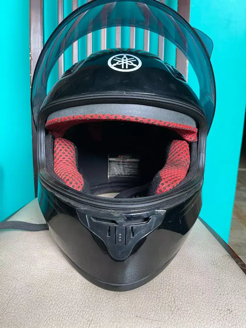 Dijual helm fullface yamaha