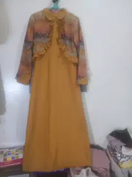 Pakaian wanita Bershka, triset ,max , Zara , Batik keris dll