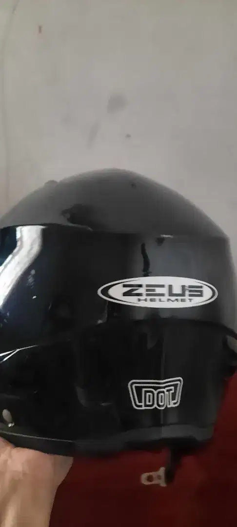 Helm zeus second