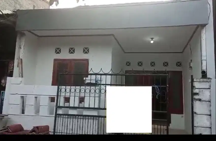 Rumah di Mutiara Gading Riviera tambun