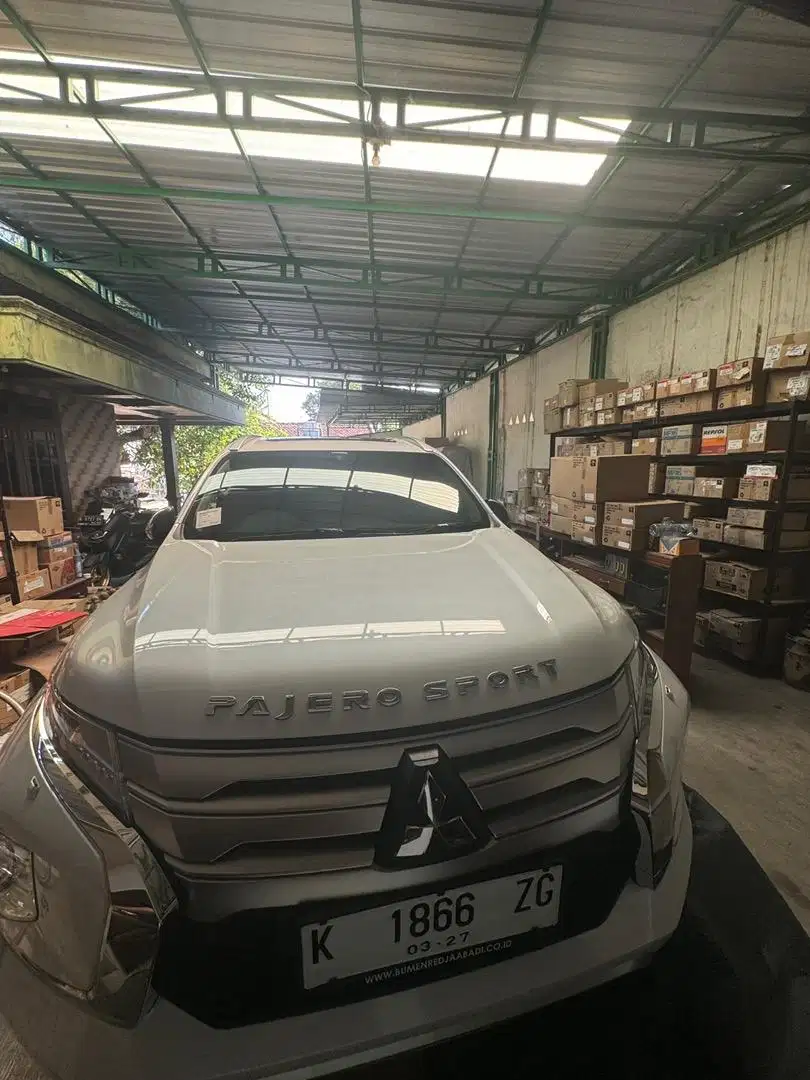 Pajero Sport Dakar 2022 Like new