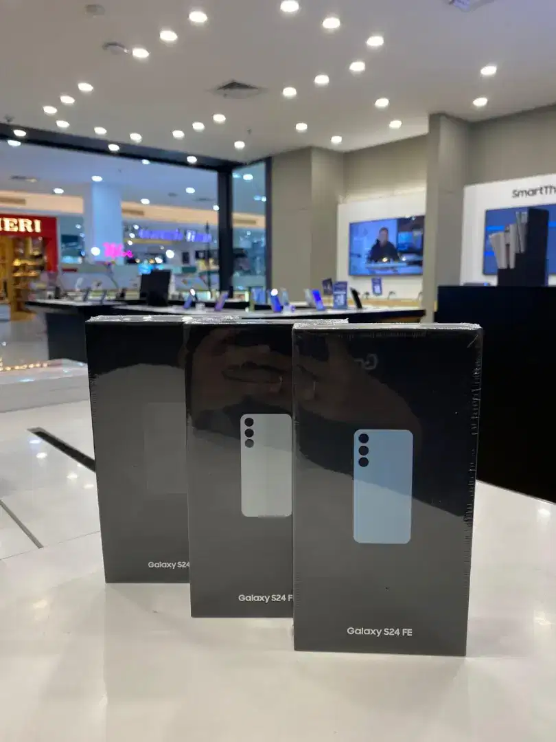 SAMSUNG S24 FE FREE ADAPTOR 25W FREE SPEAKER BLUETOOTH GARANSI RESMI