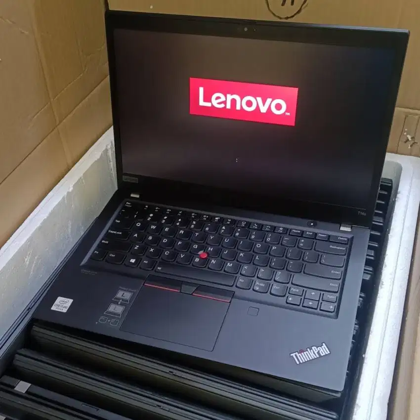 Lenovo Thinkpad T14s Core i5 Gen 10 NO TOUCH 16GB/256GB  ATT/NK