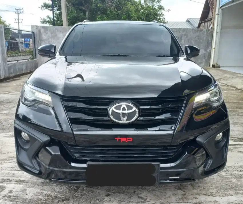 VRZ 2.4 TRD Diesel AT 2017