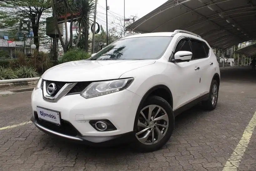 Pajak Panjang - Nissan X-Trail 2.5 Bensin-AT 2017