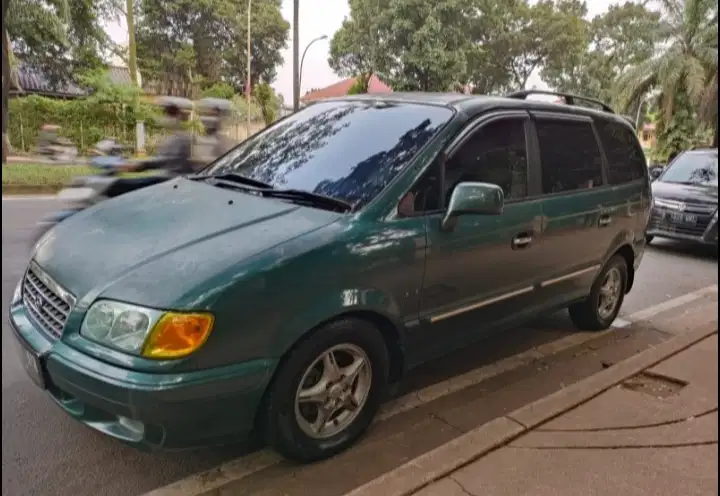 Hyundai Trajet 2001 Bensin