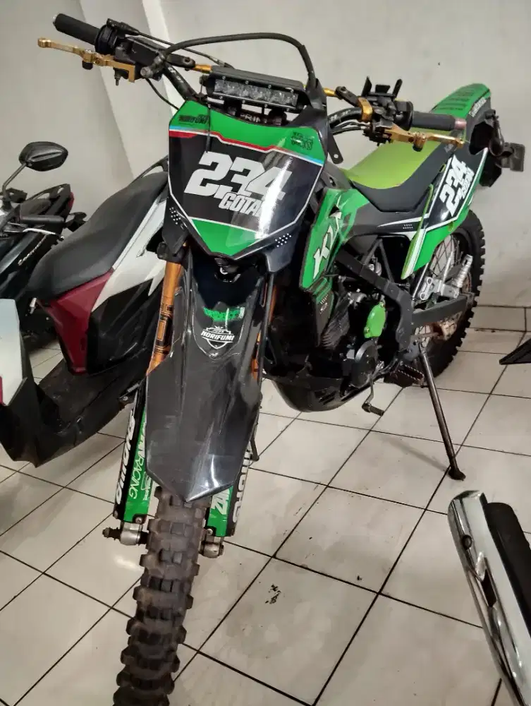 KAWASAKI DTRACKER 150 TH 2017 SS LENGKAP
