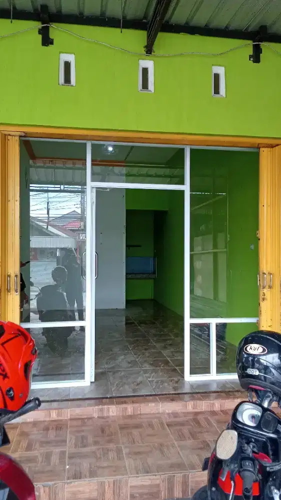 bikin partisi kaca almanium toko