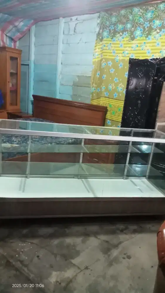 Steling Toko/Etalase Toko