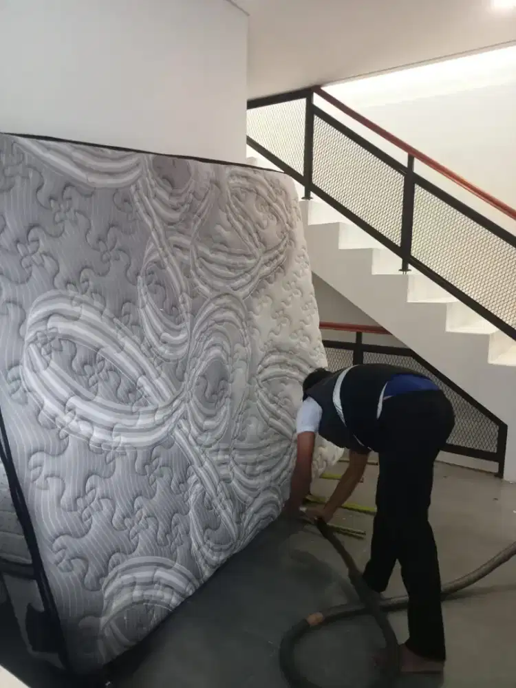 Jasa cuci kasur sofa karpet vyniel jok mobil