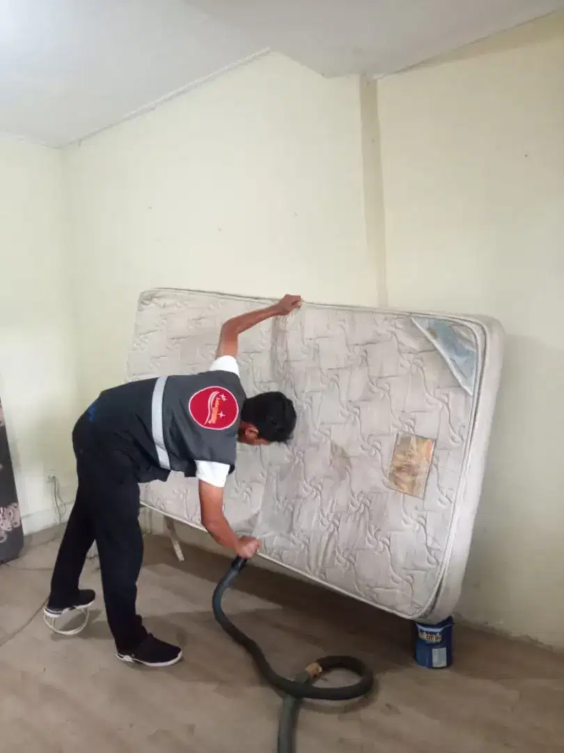 Jasa cuci karpet vinyl kasur sofa jok mobil