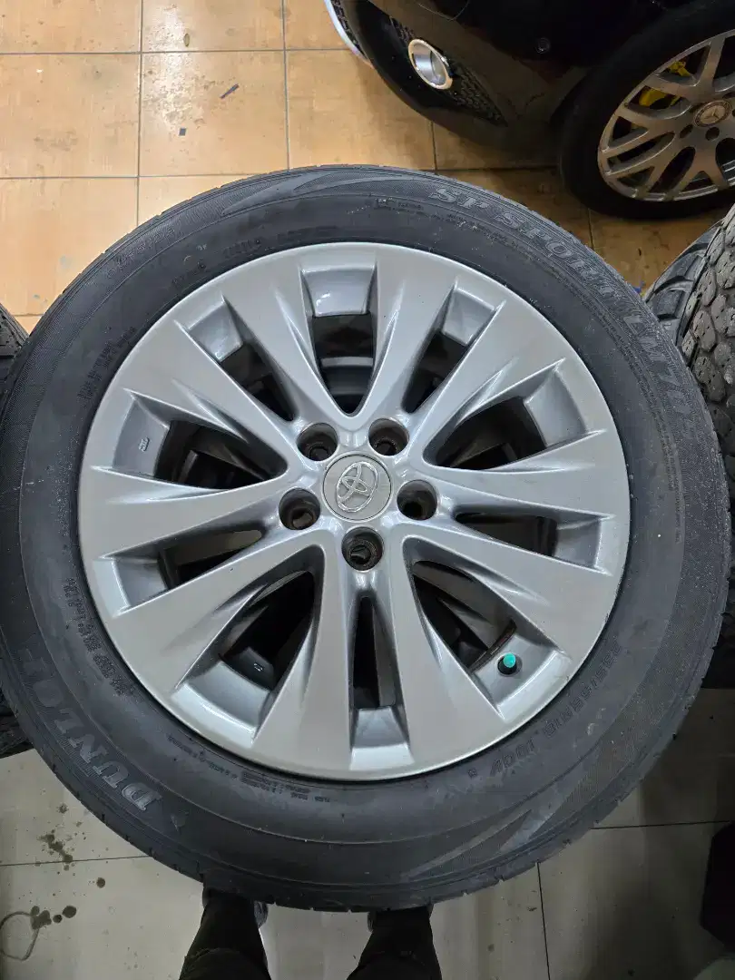 Velg original alphard vellfire anh20 r18 pcd 5x114.3 innova