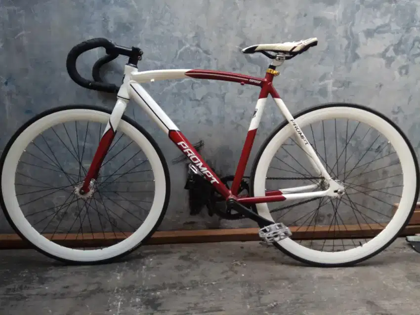 Sepeda Fixie Prompt