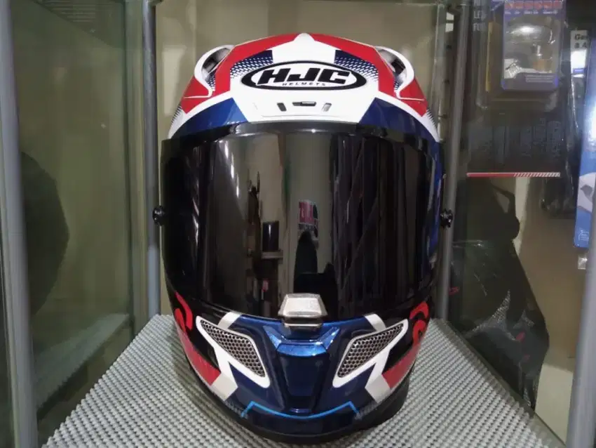 Helm HJC RPHA 11