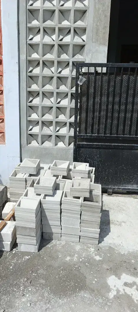 Roster Minimalis 20x20 putih siap kirim