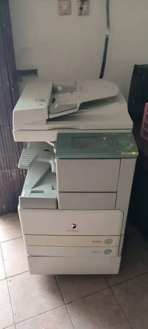 Mesin fotocopy Canon IR 2830
