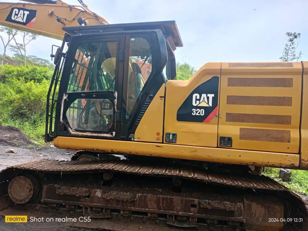 Excavator Caterpillar 320NG Tahun 2019