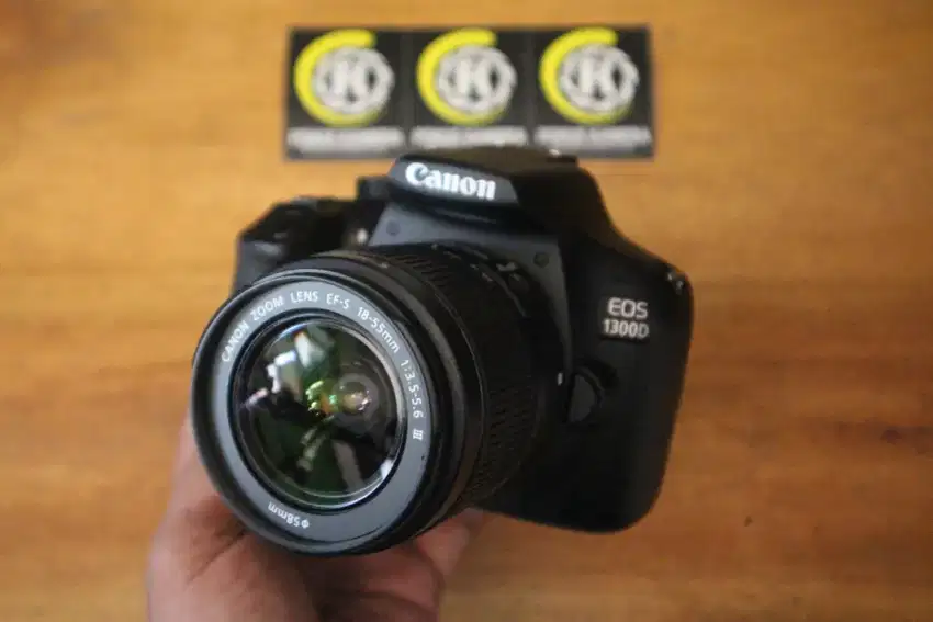 KAMERA CANON EOS 1300D LENSA KIT 18-55 III WIFI MULUSS!!!