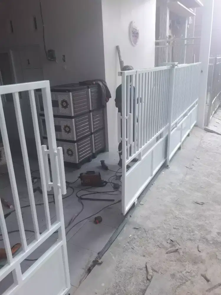 Pintu & pagar besi minimalis pintu gerbang