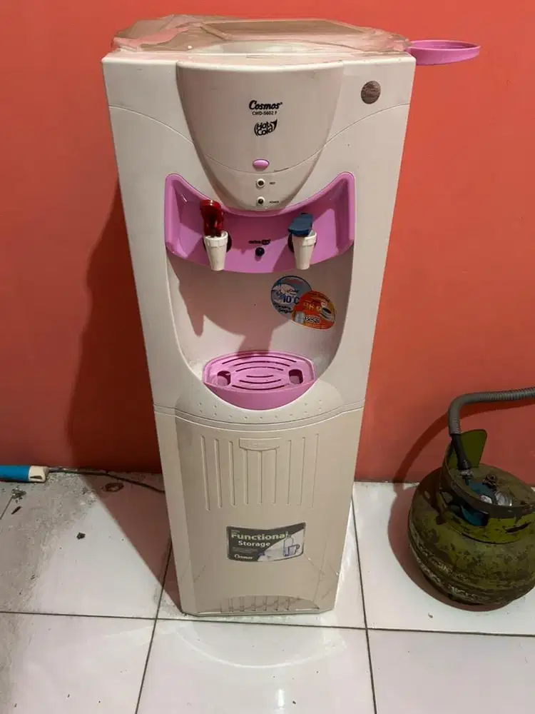 Dispenser Tinggi Cosmos