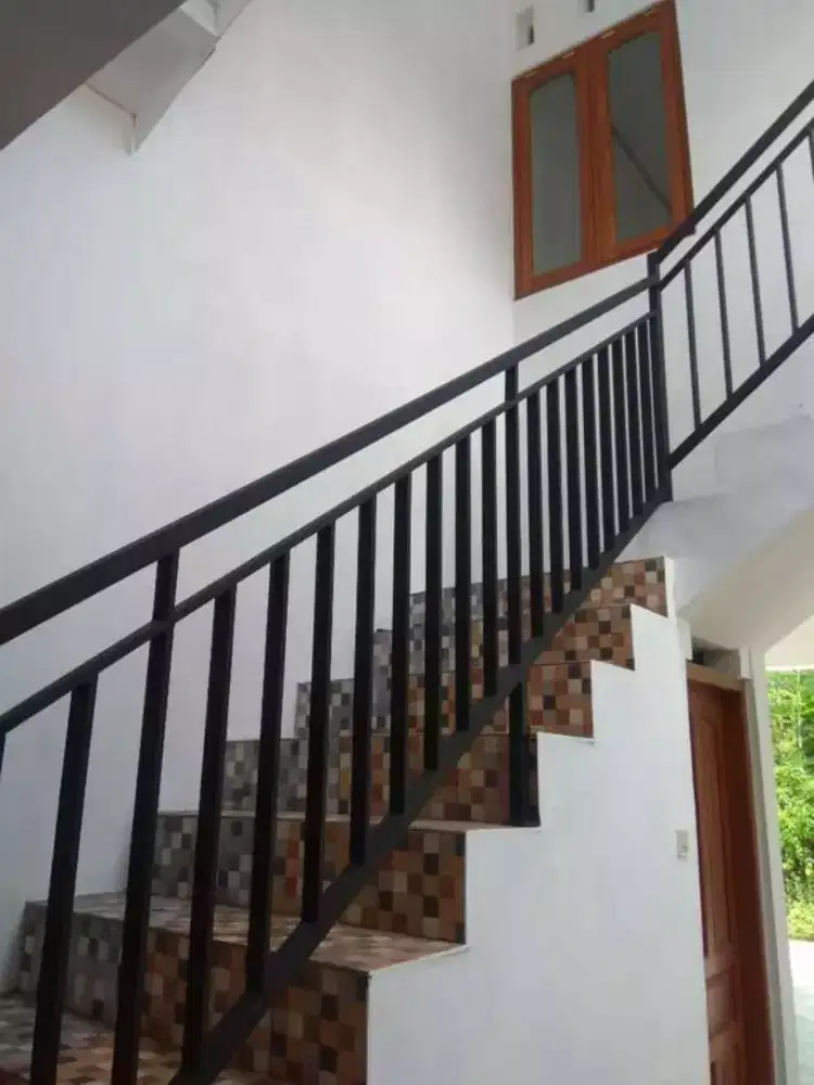 Relling tangga & balkon
