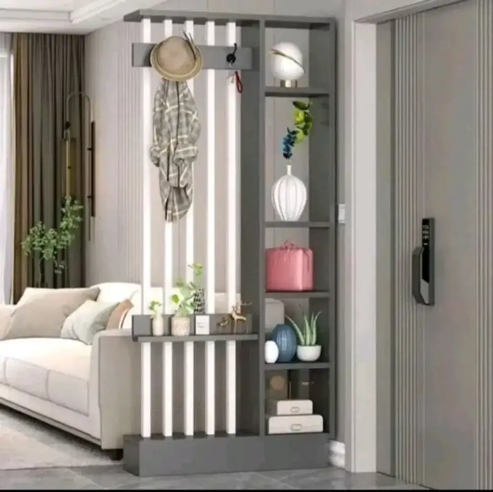 Penyekat ruangan/partisi