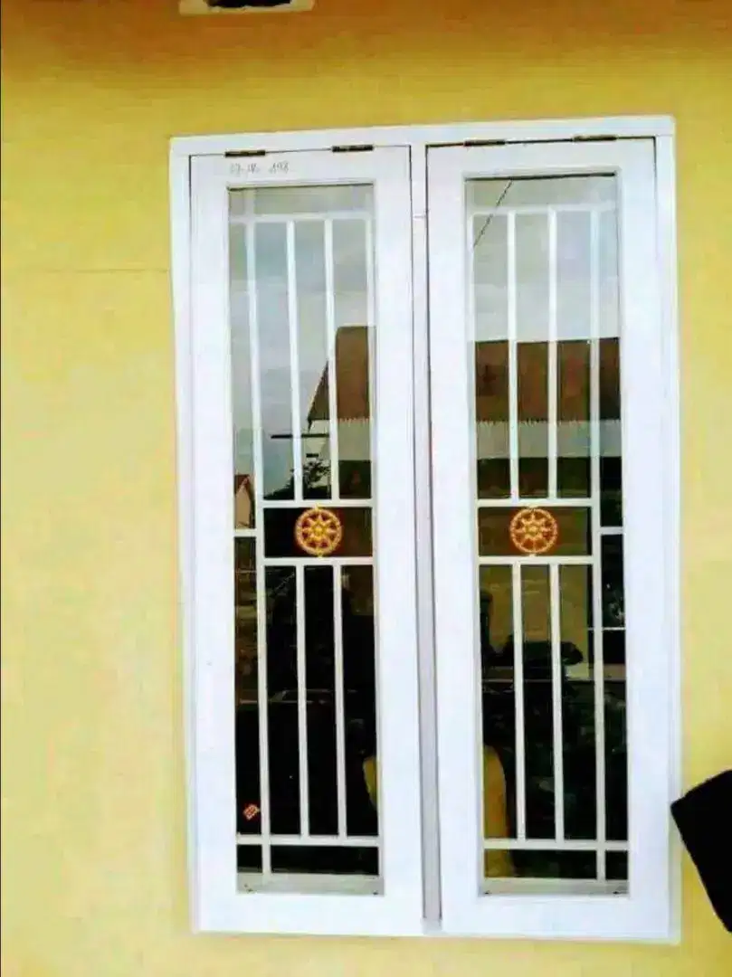 Teralis jendela minimalis terbaru