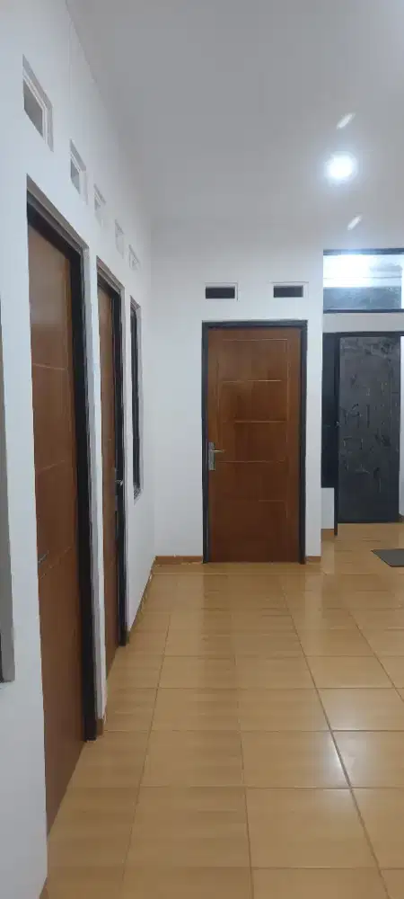 Di sewakan KOST 54 khusus putri bangunan baru harga nego silahken