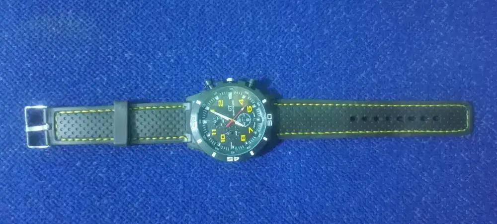 jam tangan biasa. 2 unit