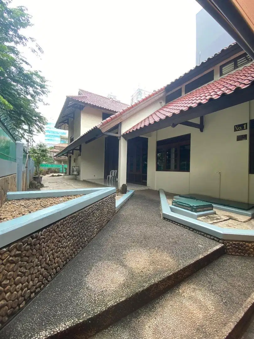 Disewakan Rumah di Tomang dekat Slipi