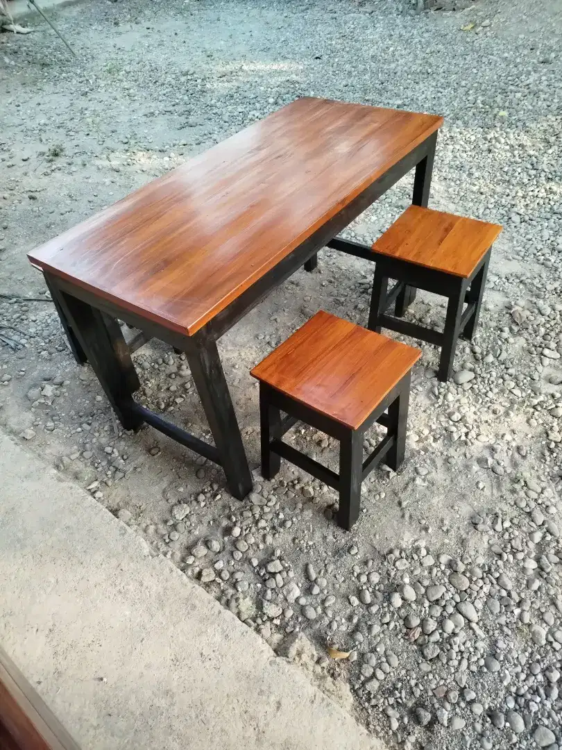 Meja kursi usaha warung,kayu mahoni,jati