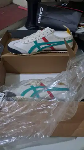 Sepatu Onitsuka Tiger