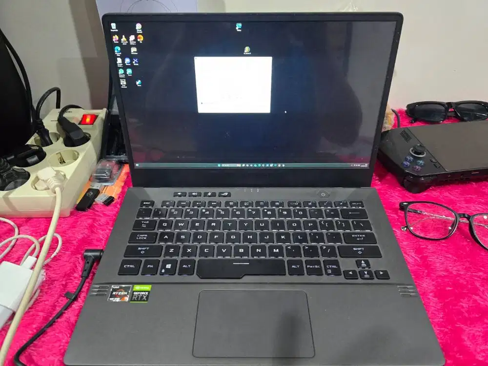 ROG Zephyrus G14 GA40 1IV