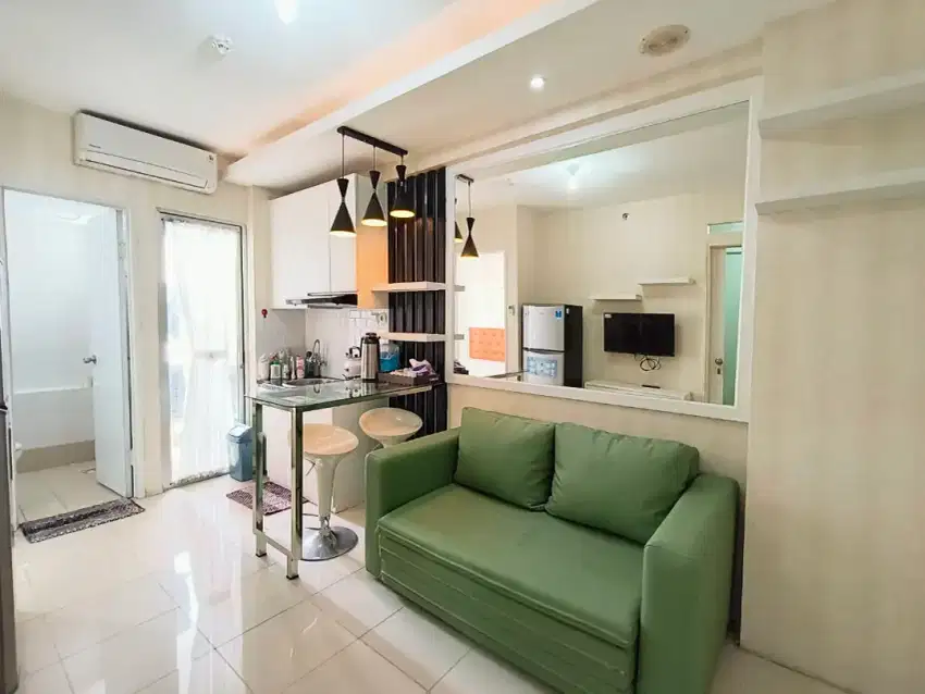 Ready 2 kamar Furnished Atas Mall Apartemen Bassura City