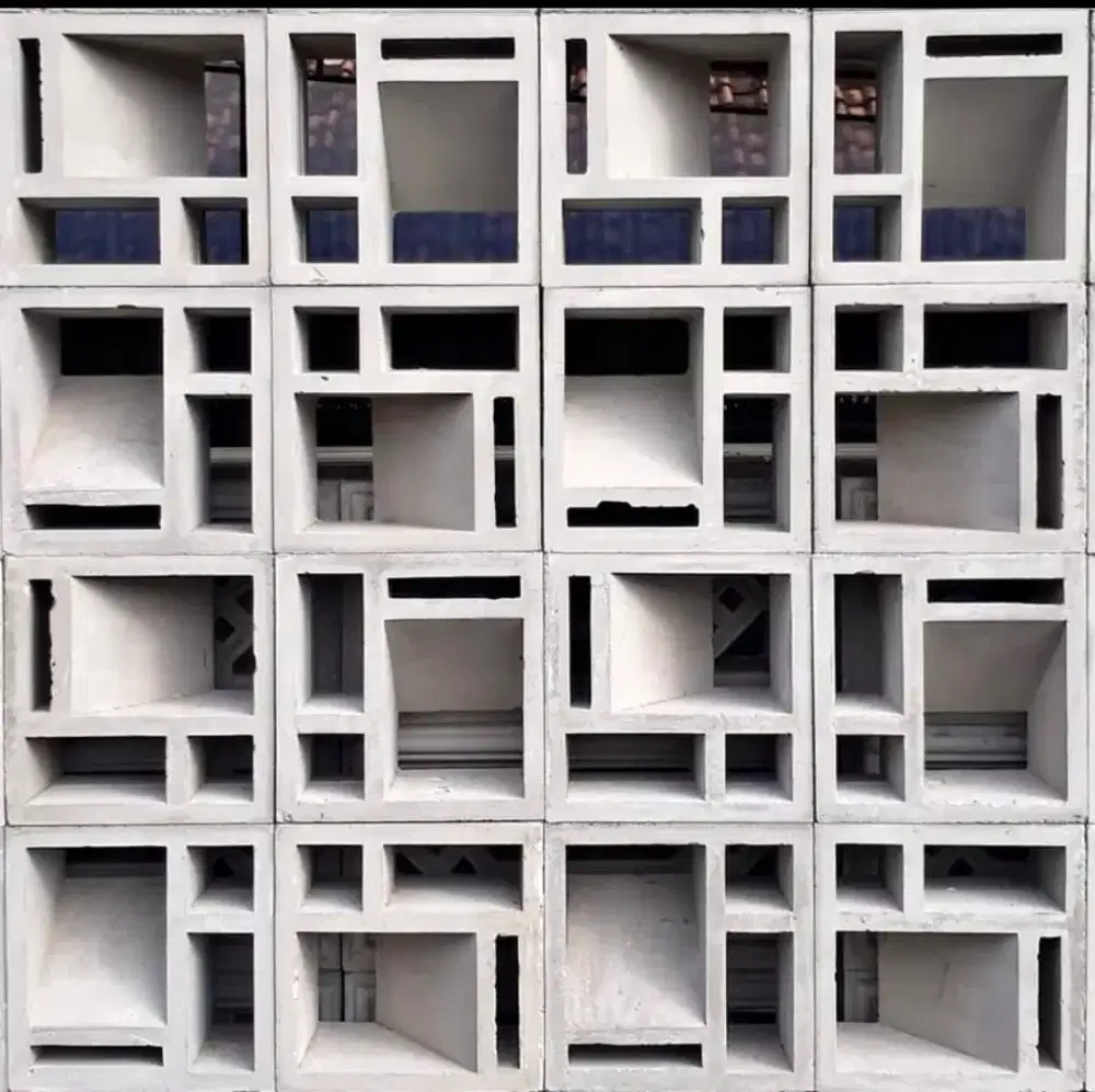 Roster Loster Beton Minimalis Baru