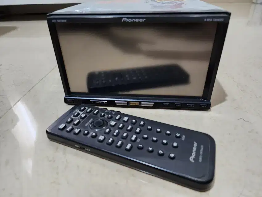 Head Unit Pioneer AVH-P6050 DVD Double Din Japan