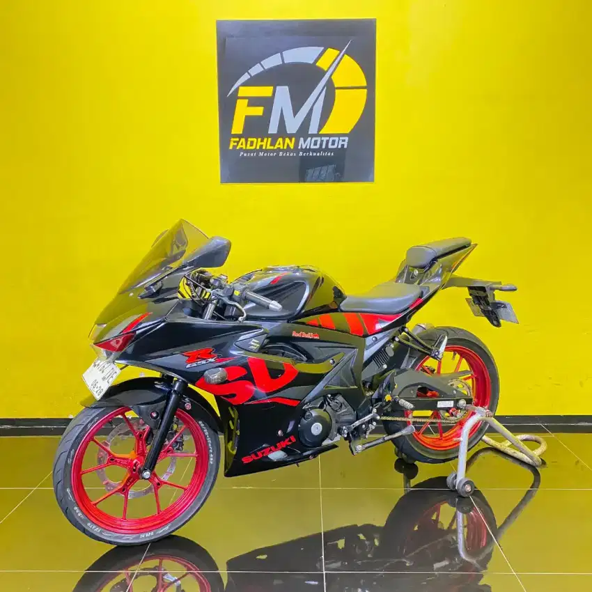 Suzuki GSX Tahun 2018 cash kredit pajak hidup