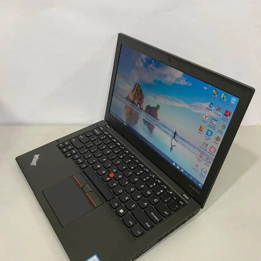 Lenovo Thinkpad X270 i5 Mulus Mantep